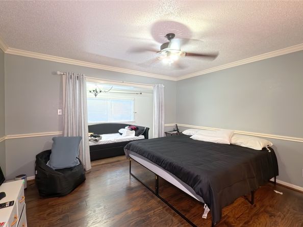 2574 Marilee Lane 2, Houston TX 77057