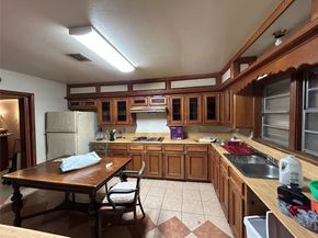 8124 Glenbrook Drive, Houston TX 77017