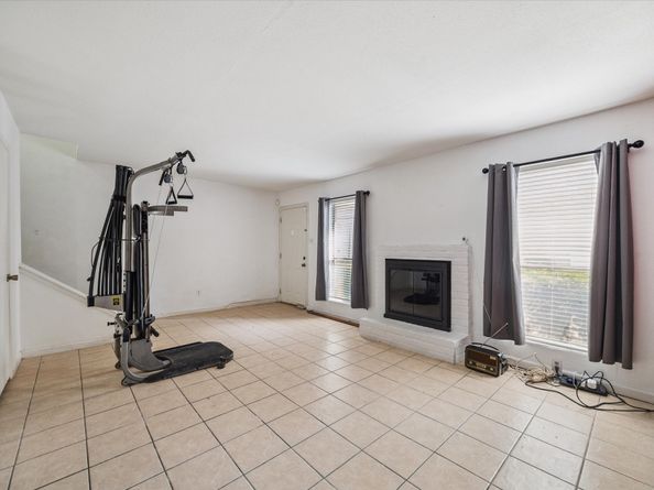 2100 Wilcrest Drive 130, Houston TX 77042