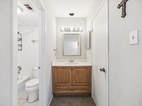 2100 Wilcrest Drive 130, Houston TX 77042