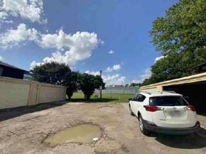 226 Rolling Hills Place, Lancaster TX 75146