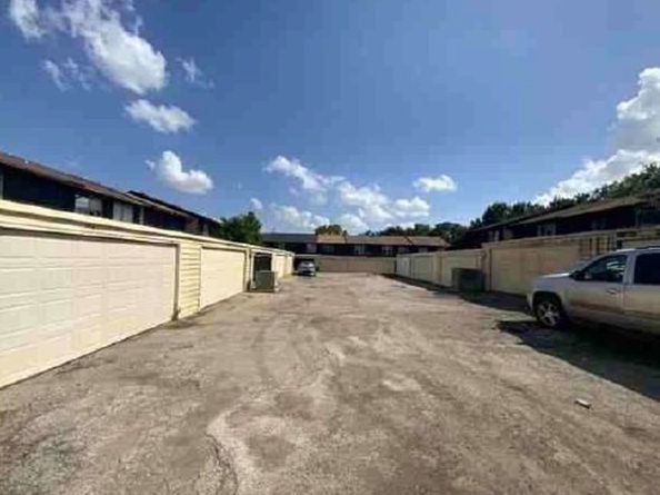 226 Rolling Hills Place, Lancaster TX 75146