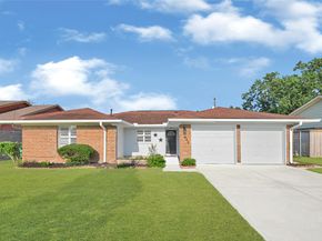922 Centerwood Drive, Houston TX 77013