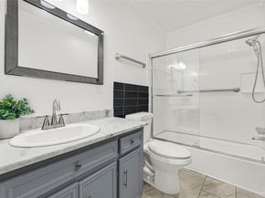 922 Centerwood Drive, Houston TX 77013