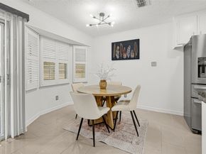 922 Centerwood Drive, Houston TX 77013