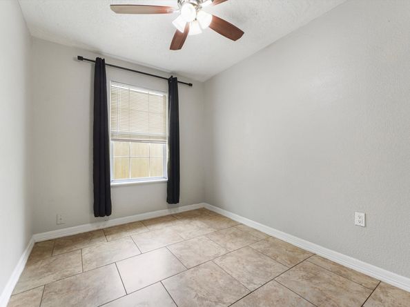1003 Melbourne Street, Houston TX 77022