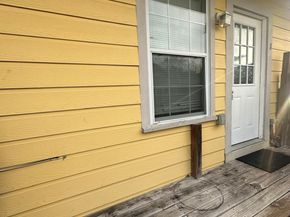 1003 Melbourne Street, Houston TX 77022