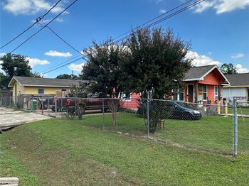 1003 Melbourne Street