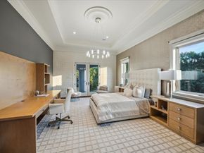 11095 Memorial Drive, Houston TX 77024