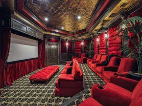 11095 Memorial Drive, Houston TX 77024