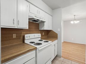 5667 Birchmont Drive H, Houston TX 77091