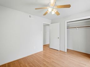 5667 Birchmont Drive H, Houston TX 77091