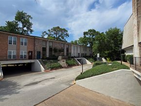 1805 Stoney Brook Drive 103, Houston TX 77063