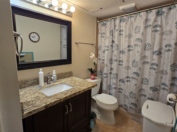 1805 Stoney Brook Drive 103, Houston TX 77063
