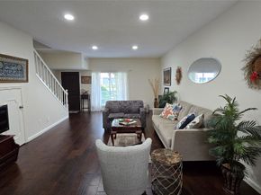 1805 Stoney Brook Drive 103, Houston TX 77063