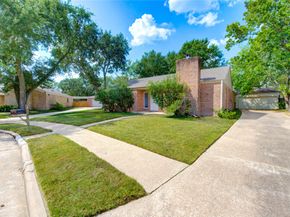 4607 Laurel Heights Court, Houston TX 77084