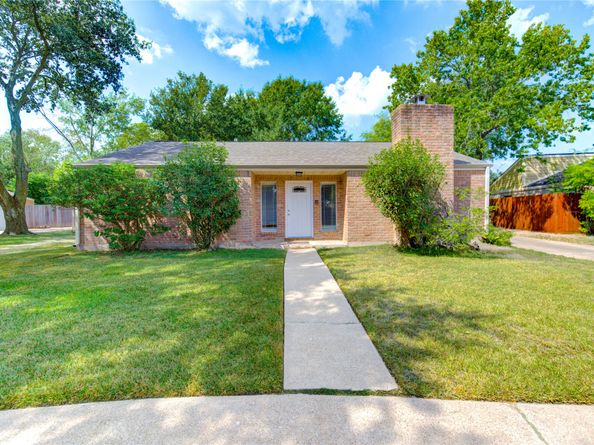 4607 Laurel Heights Court, Houston TX 77084