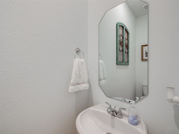 5427 Camaguey Street, Houston TX 77023