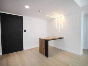 3525 Sage Road 1213, Houston TX 77056