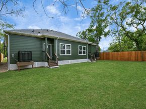 4909 Higgins Street A/B, Houston TX 77033