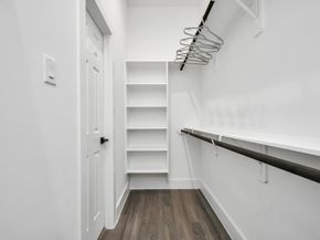 4909 Higgins Street A/B, Houston TX 77033