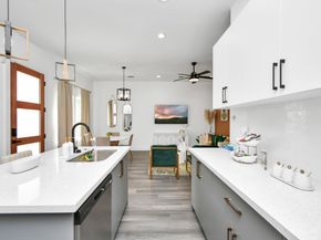 4909 Higgins Street A/B, Houston TX 77033