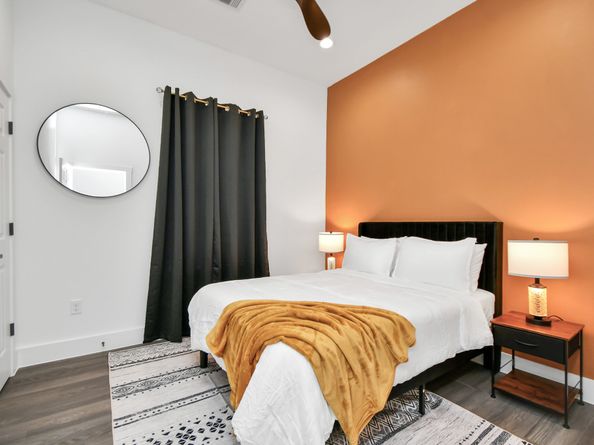 4909 Higgins Street A/B, Houston TX 77033
