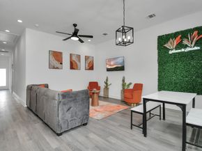 4909 Higgins Street A/B, Houston TX 77033