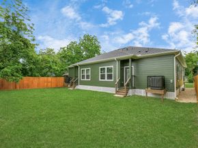 4909 Higgins Street A/B, Houston TX 77033