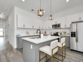 4909 Higgins Street A/B, Houston TX 77033