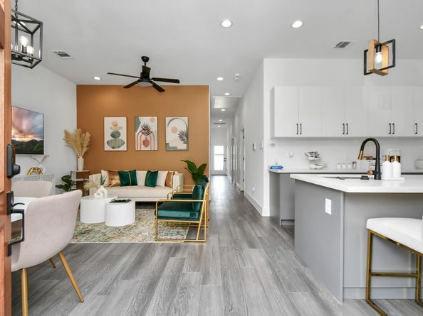4909 Higgins Street A/B, Houston TX 77033