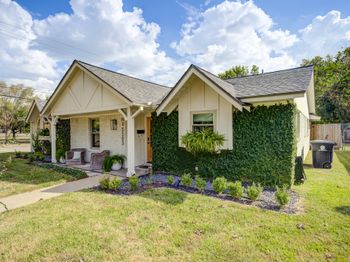 5503 Cheshire Lane