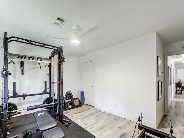 5503 Cheshire Lane, Houston TX 77092