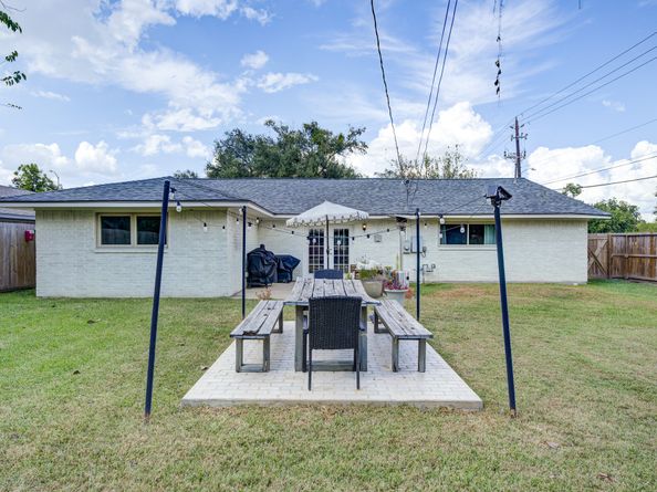 5503 Cheshire Lane, Houston TX 77092