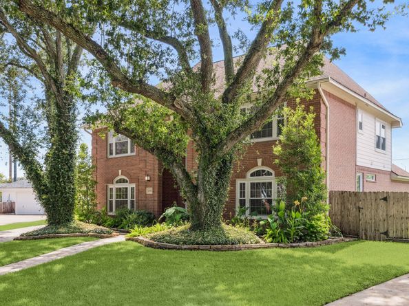 4106 Alice Drive, Sugar Land TX 77478