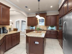 1904 Cliff Manor Drive, Conroe TX 77304