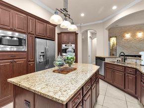 1904 Cliff Manor Drive, Conroe TX 77304