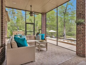 1904 Cliff Manor Drive, Conroe TX 77304