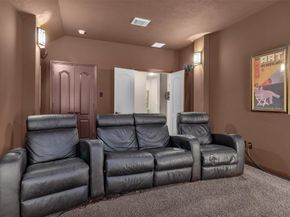 1904 Cliff Manor Drive, Conroe TX 77304