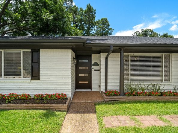 4903 Candleglow Drive, Houston TX 77018