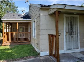6523 Moss Rose Street, Houston TX 77087