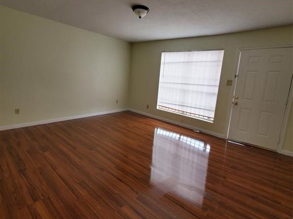 7400 Bissonnet Street 1623, Houston TX 77074
