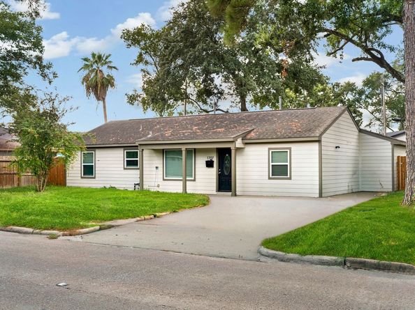 1707 W 43rd Street, Houston TX 77018