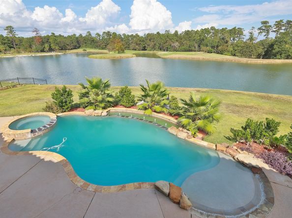 22 Post Shadow Estate Drive, Spring TX 77389