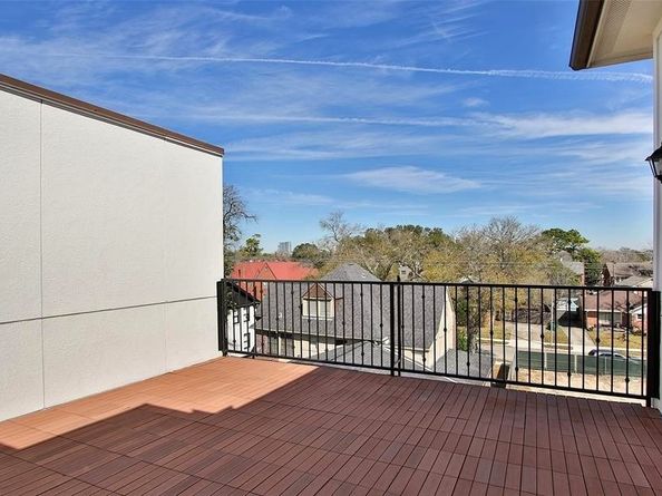 2533 Calumet Street, Houston TX 77004