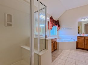 15811 Sandisfield Lane, Houston TX 77084