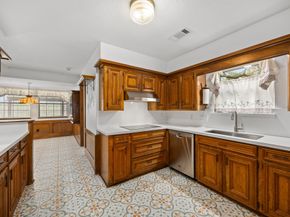 15702 Mesa Verde Drive, Houston TX 77059