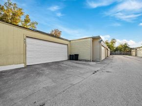 8726 Wilcrest Drive 8726, Houston TX 77099