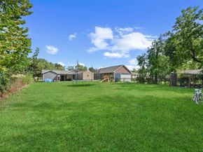 7610 Touchstone Street, Houston TX 77028