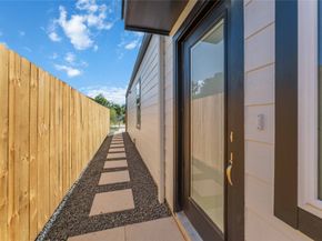 7809 Queen Street A/B, Houston TX 77028